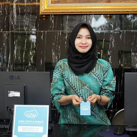 Airy Syariah Mistar Cokrokusumo 29A Banjarbaru Exterior foto